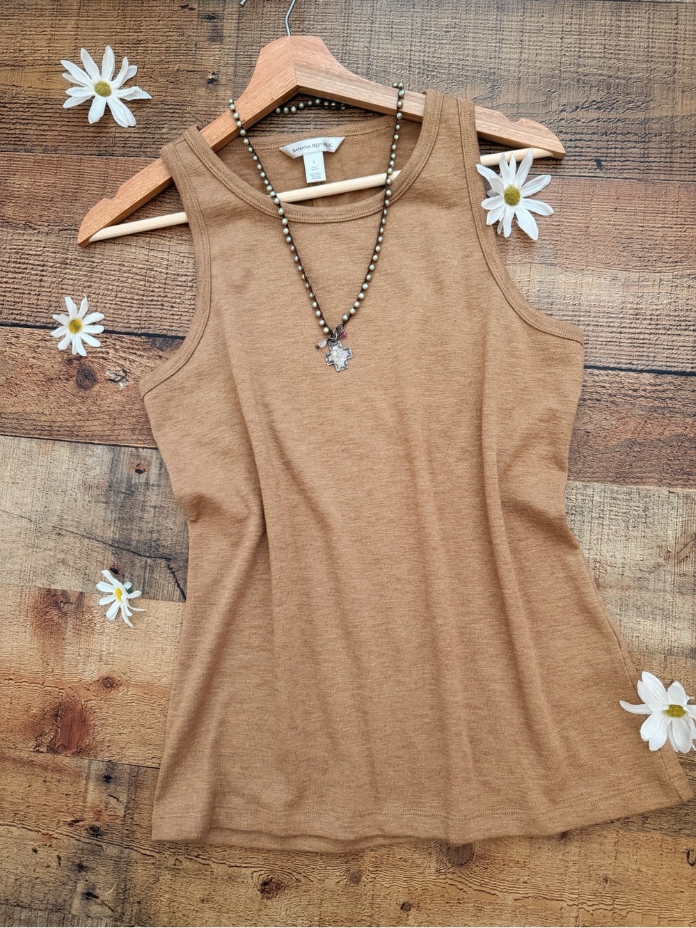 Banana Republic Tank Top ⭐️NWT Light Sweater Camel Brown Layering Soft